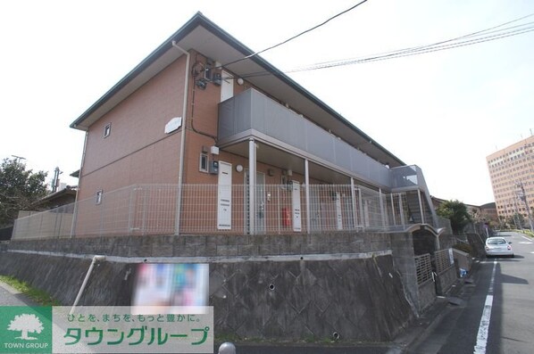 シャーメゾン南大沢の物件外観写真